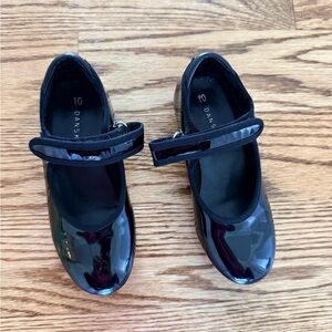 Danskin tap shoes